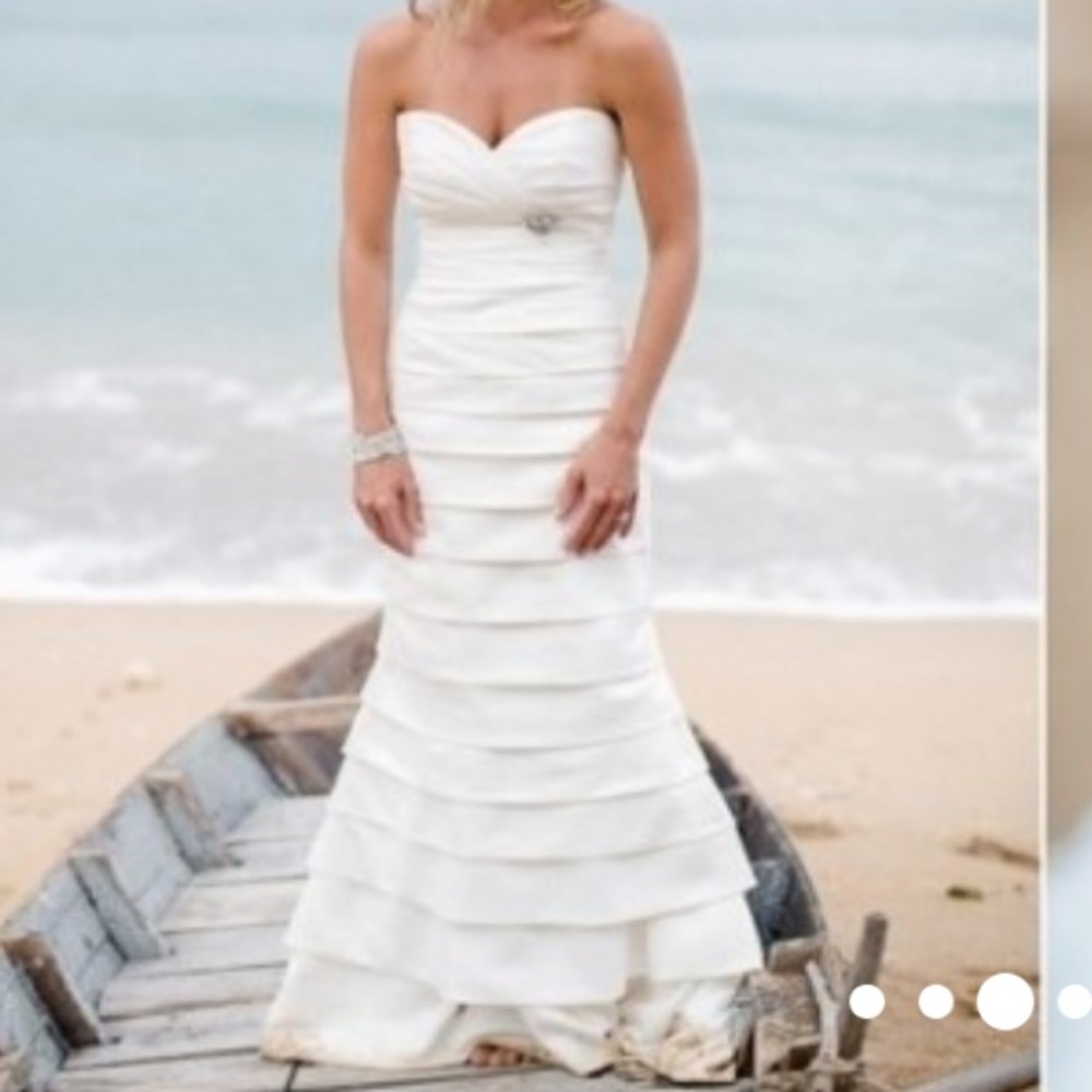 Venus bridal 9987